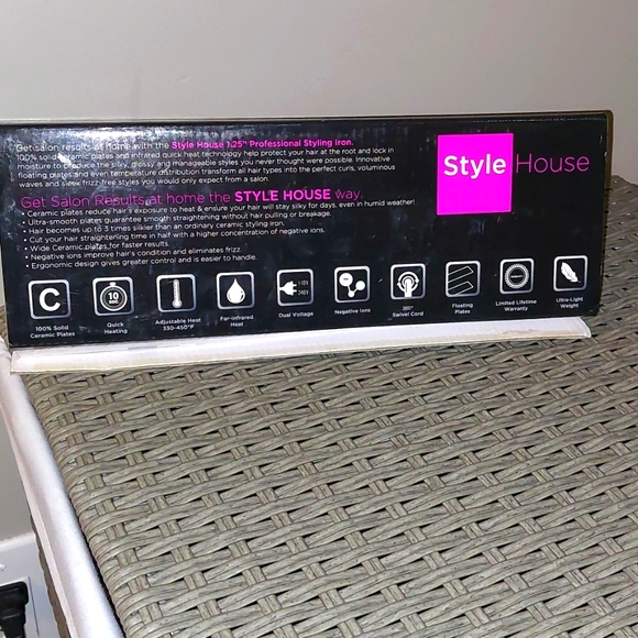 Leopard print flat iron - Picture 3 of 3